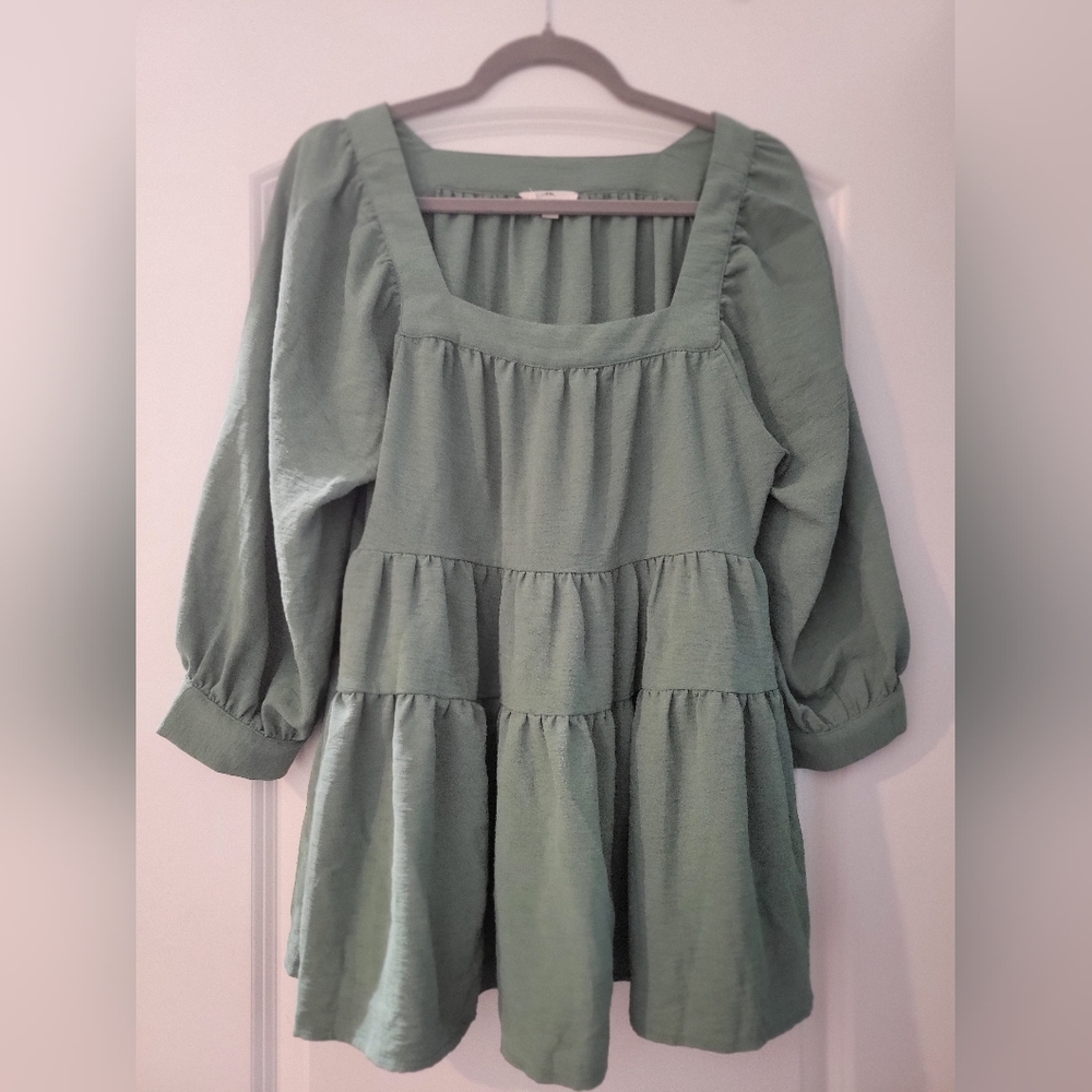Entro Sage Green Tiered Blouse